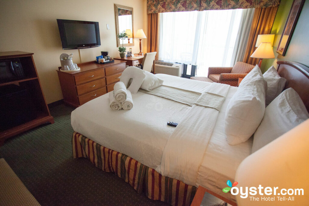 Holiday Inn Hotel Suites Clearwater Beach Review What To Really