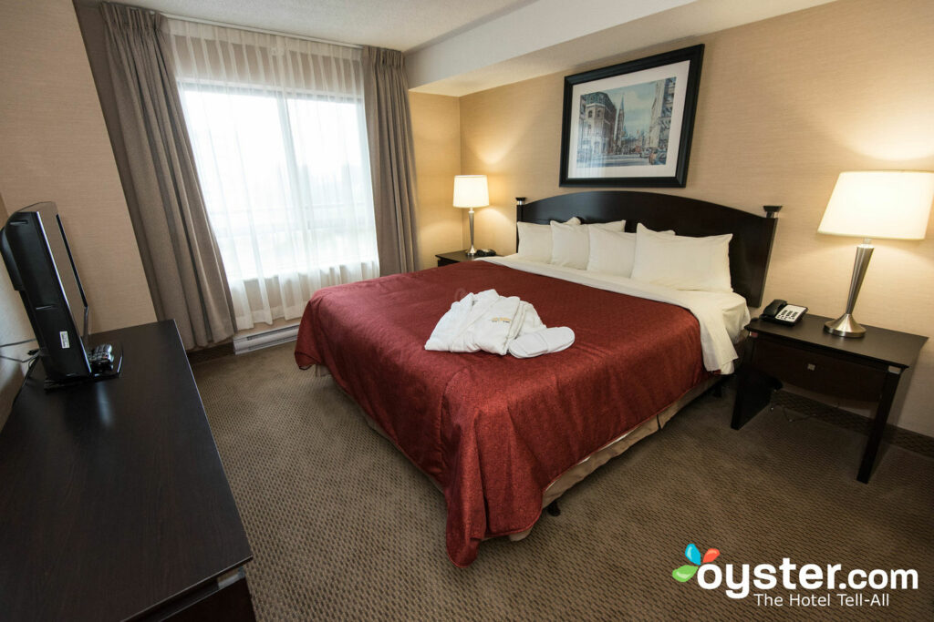 Les Suites Hotel Ottawa The Premiere One Bedroom Suite At