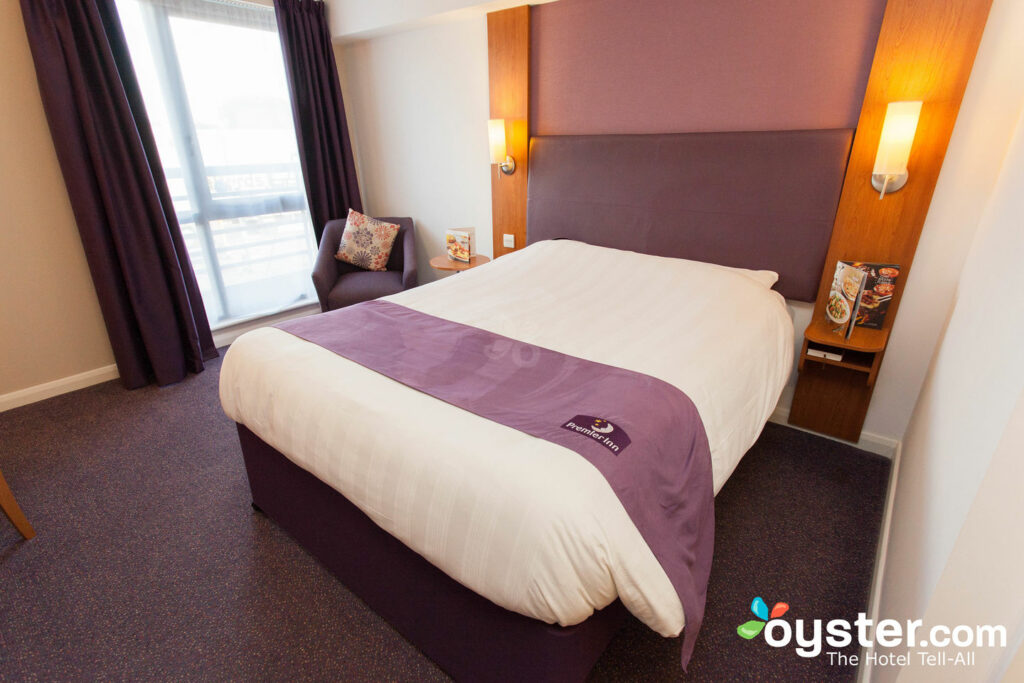 Premier Inn Stratford Upon Avon Waterways Hotel Review What