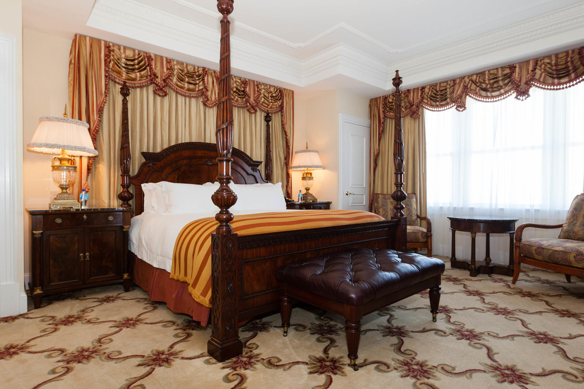 A suite at the Market Pavilion Hotel in Charleston, South Carolina