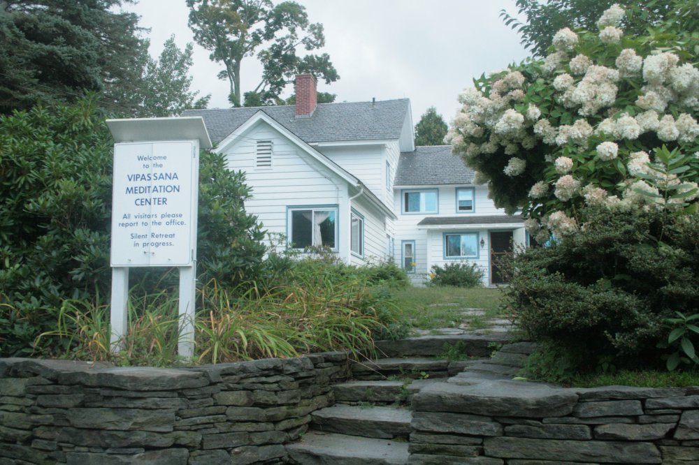 Entrance to Vipassana Center in Shelburne