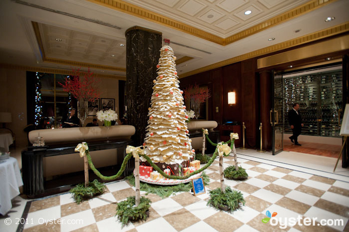 Sprechen Sie darüber, dass Sie zu Weihnachten alles bekommen, was Sie wollen: den Schokoladenbaum des Jumeirah Essex House