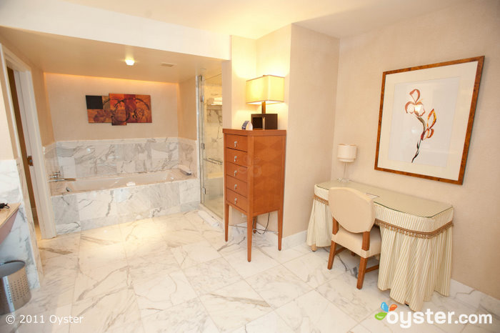 Badezimmer in der Fiore Suite im Borgata Hotel Casino und Spa