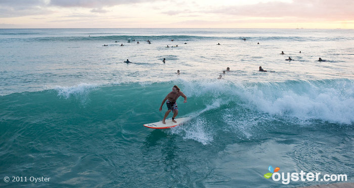 Tramonto Surf a Waikiki, Oahu, Hawaii