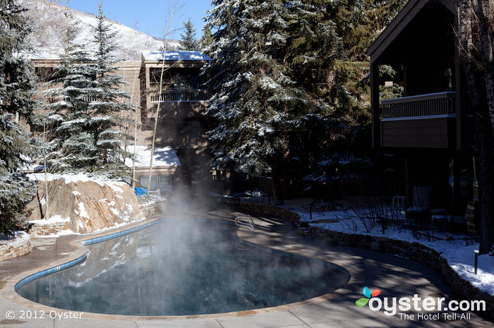 Você pode se aquecer nesta piscina ao ar livre aquecida em Aspen.