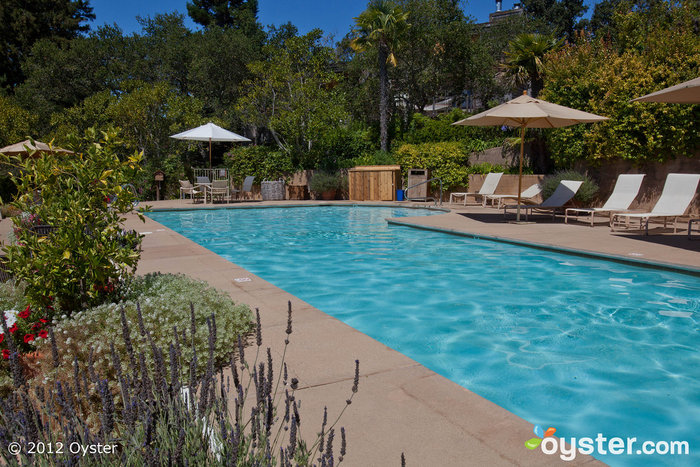 Piscina superior en el Ventana Inn & Spa