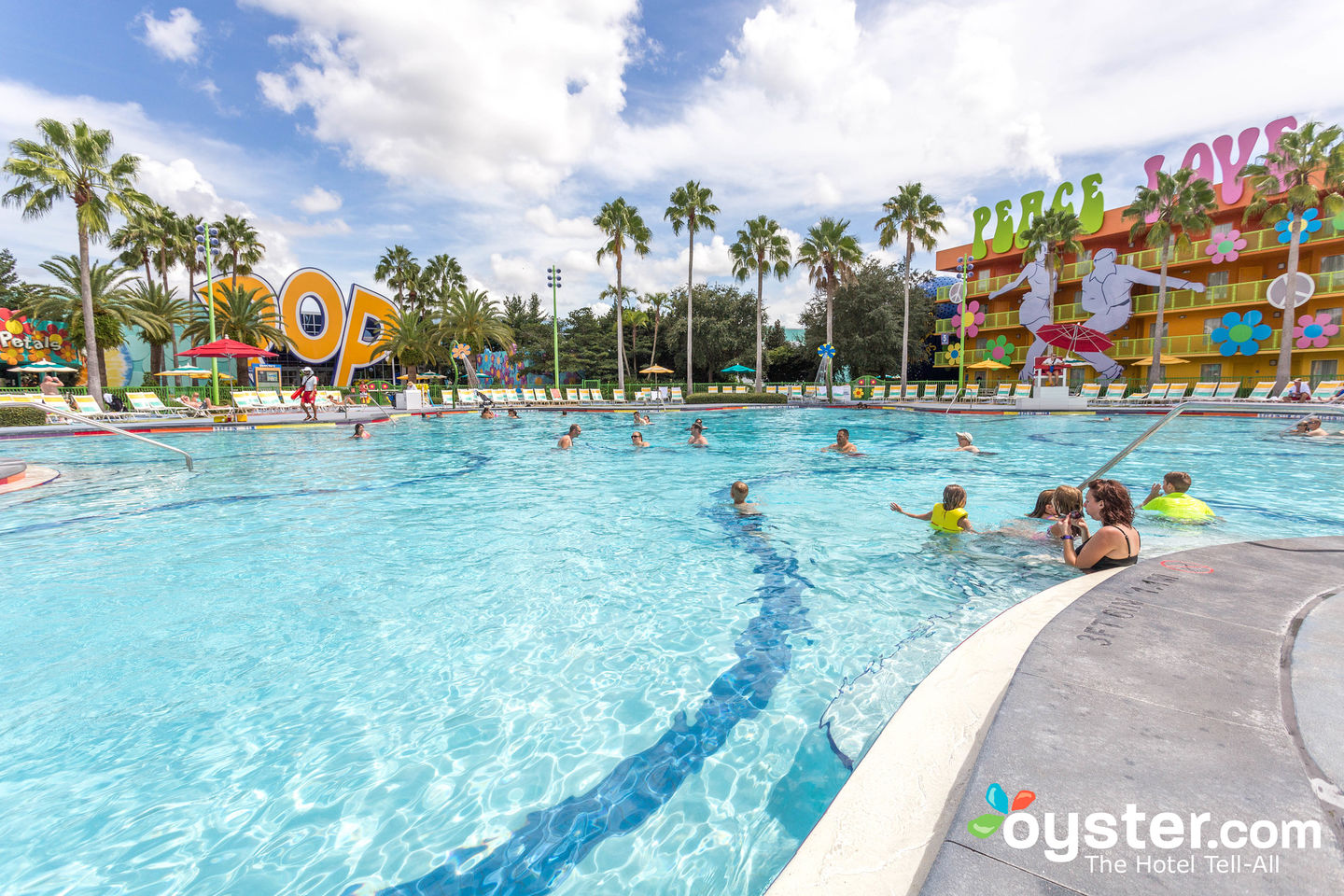 Disney S Pop Century Resort Review What To Really Expect If You Stay