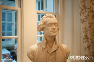The Jefferson en DC rinde homenaje a su tocayo en todo el hotel.