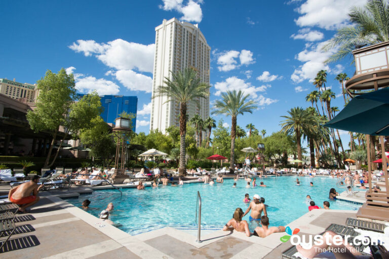 Wynn Las Vegas - The Pool at the Wynn Las Vegas | Oyster.com Hotel Photos