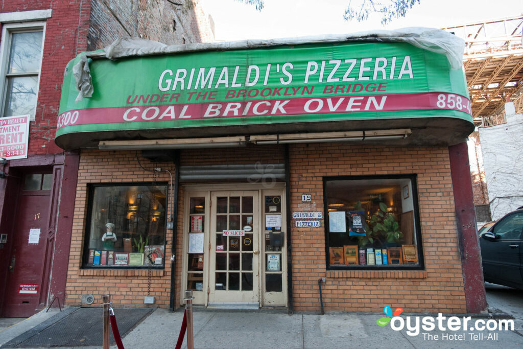 Grimaldi's Pizzeria, Brooklyn / Oyster