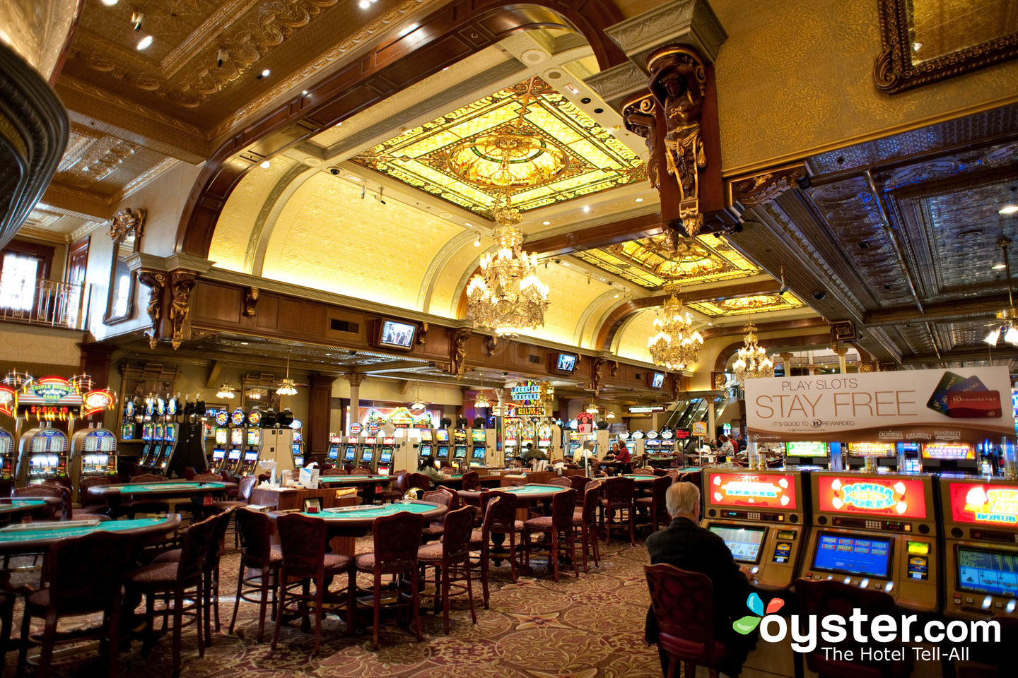 station casinos sports book hours