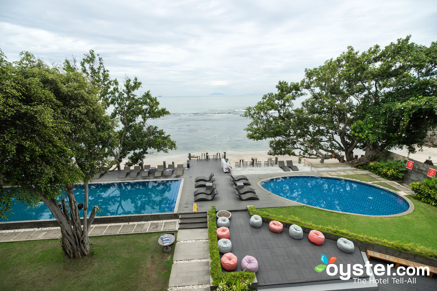 Aston Anyer Beach Hotel Review: What To REALLY Expect If You Stay