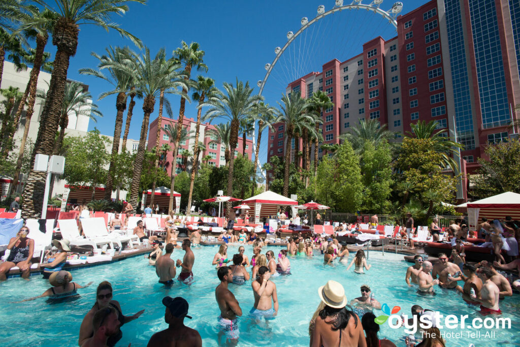 Der GO Pool Dayclub im Flamingo Las Vegas Hotel & Casino / Oyster