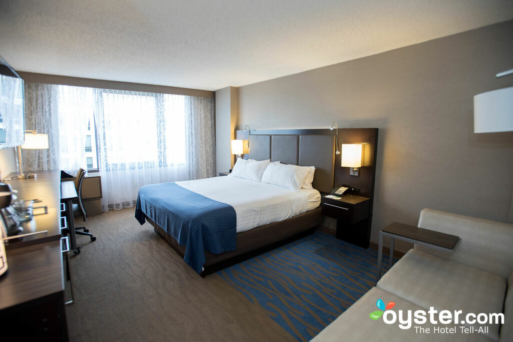 Holiday Inn Washington Capitol Review: What To REALLY Expect If You Stay
