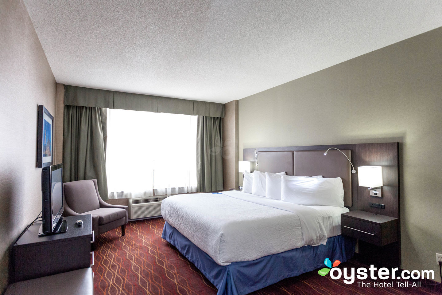 Days Inn by Wyndham Ottawa - The King Suite at the Days Inn - Ottawa ...