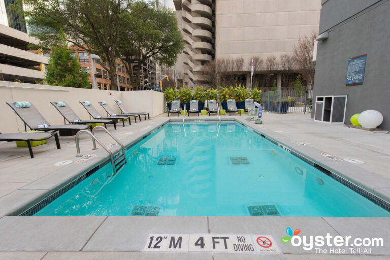 The Westin Peachtree Plaza, Atlanta - The Pool at The Westin Peachtree