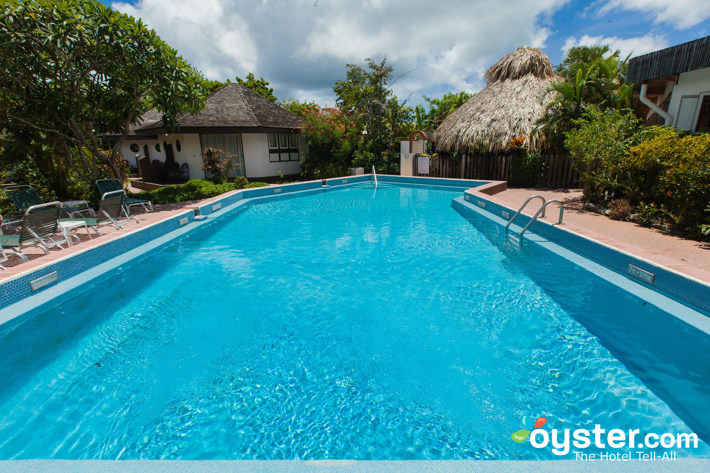 Kariwak Village Holistic Haven and Hotel - The Pool at the Kariwak