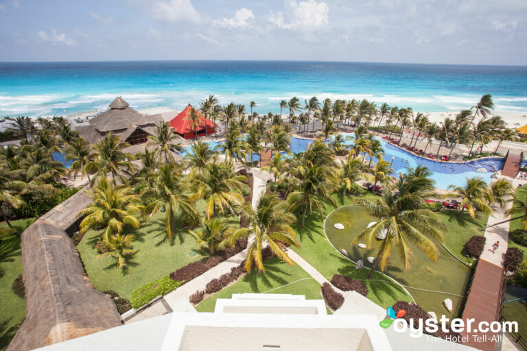 Grand Oasis Cancun - The Pool At The Grand Oasis Cancun 