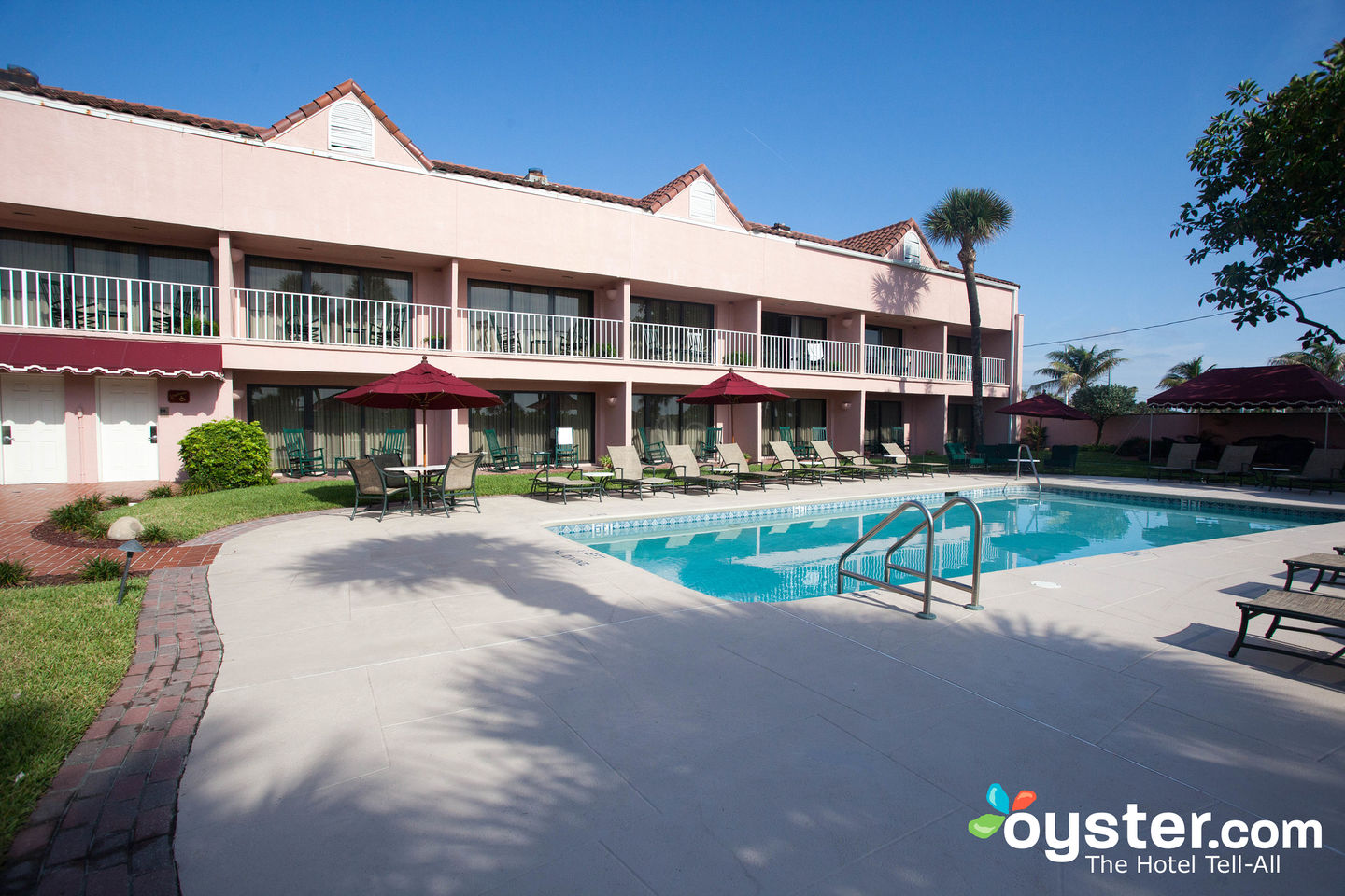 The Inn At Cocoa Beach The Inn At Cocoa Beach Oyster Com Hotel Photos   Pool V3495045 1440 