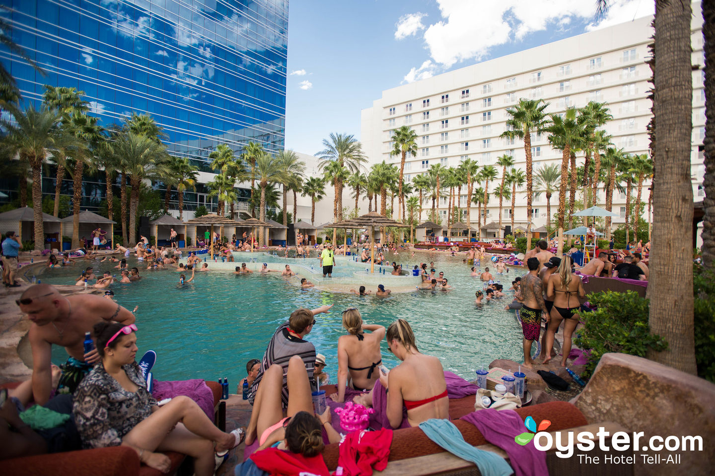 Best Pools In Vegas Best Hotel Pools In Vegas