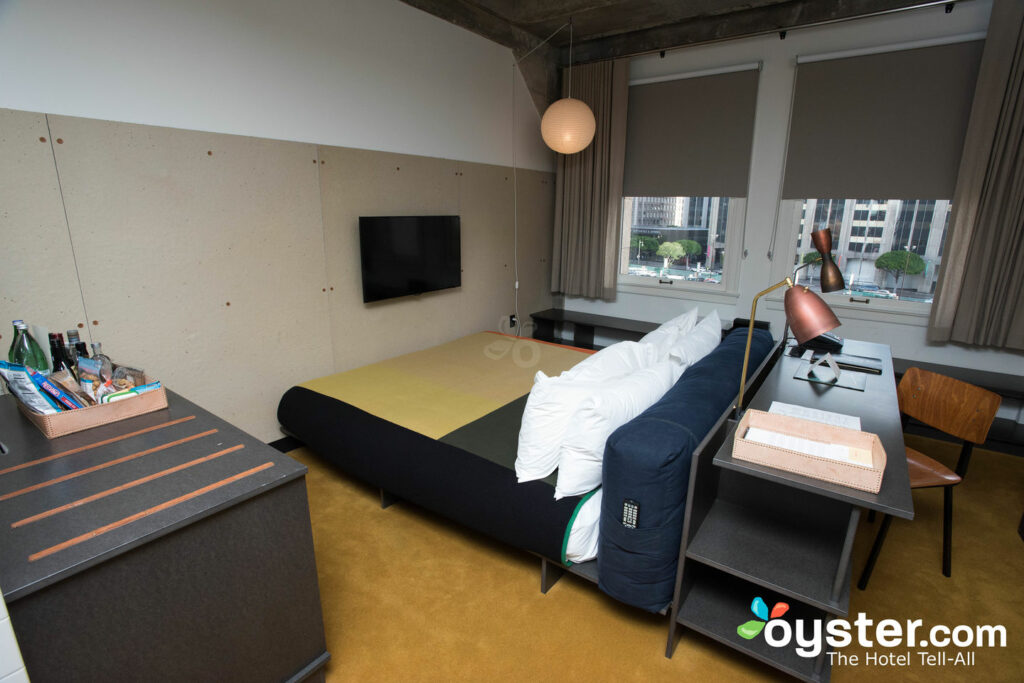 Standard Zimmer sind alles über funktionalen Raum, so dass Viertel nicht beengt fühlen.