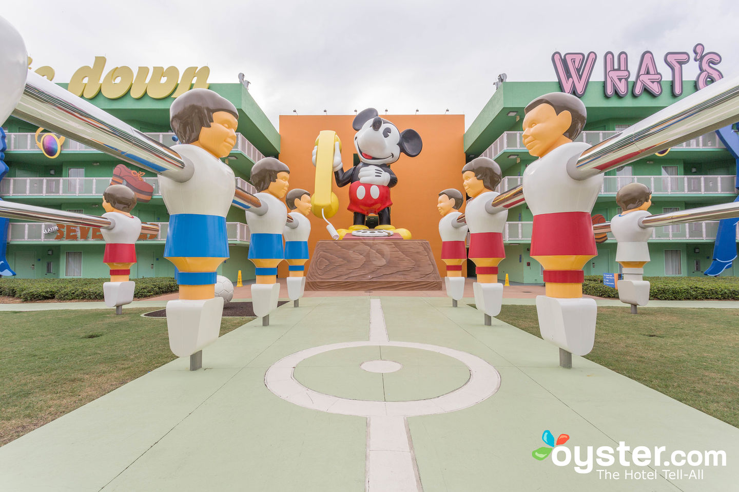 Disney S Pop Century Resort Review What To Really Expect If You Stay