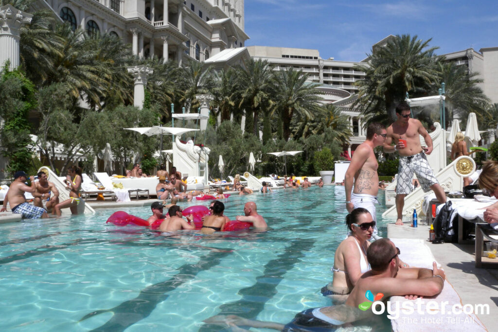 The 11 Best Pool Parties in Las Vegas, Ranked | Oyster.com