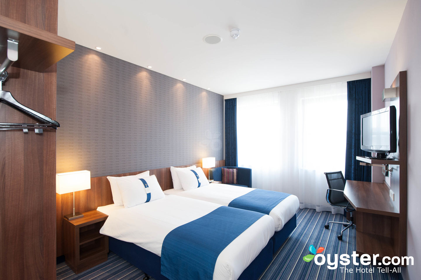 Holiday Inn Express Amsterdam - South Review: What To REALLY Expect If You  Stay