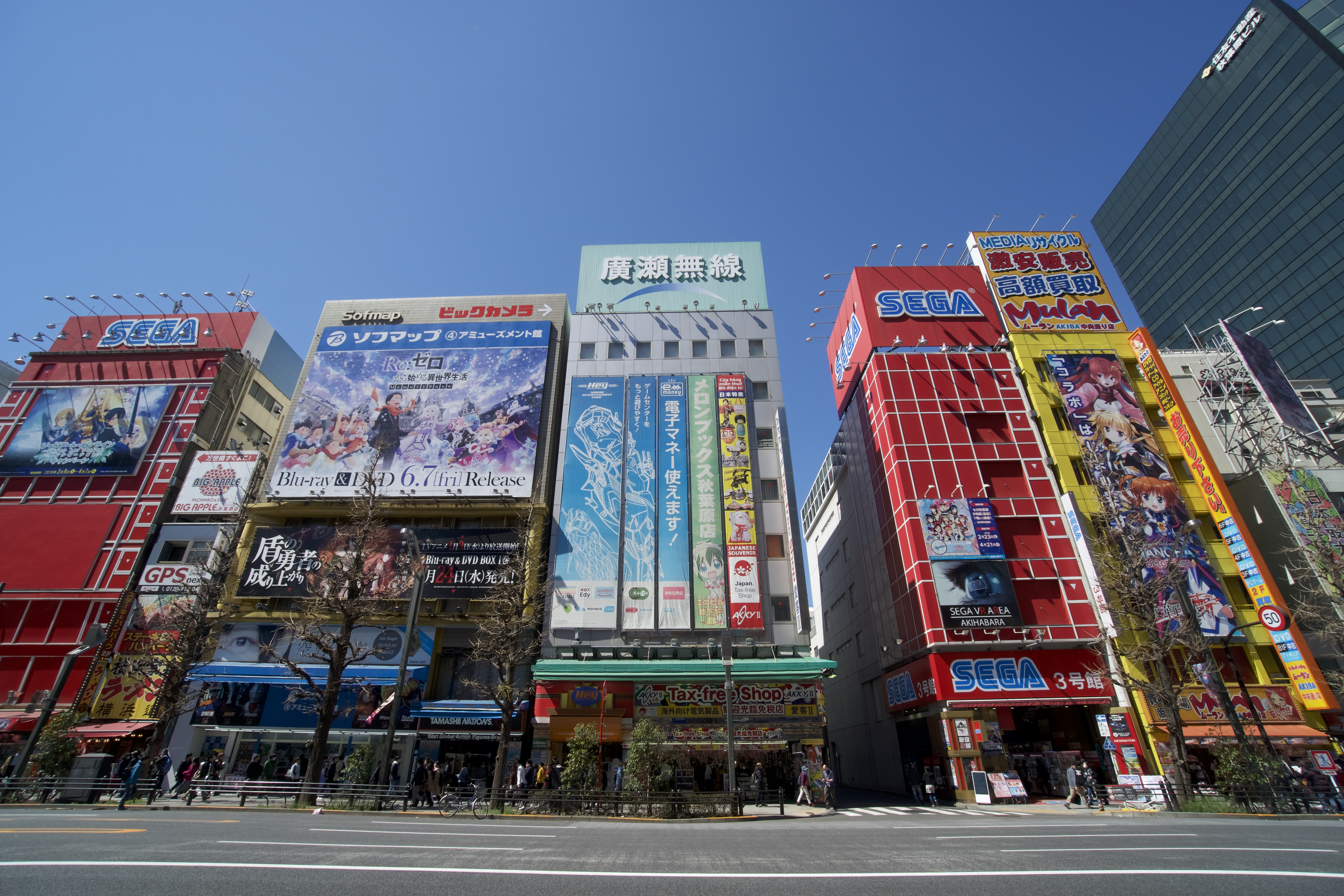 Akihabara's arcades draw dedicated gamers from around the world