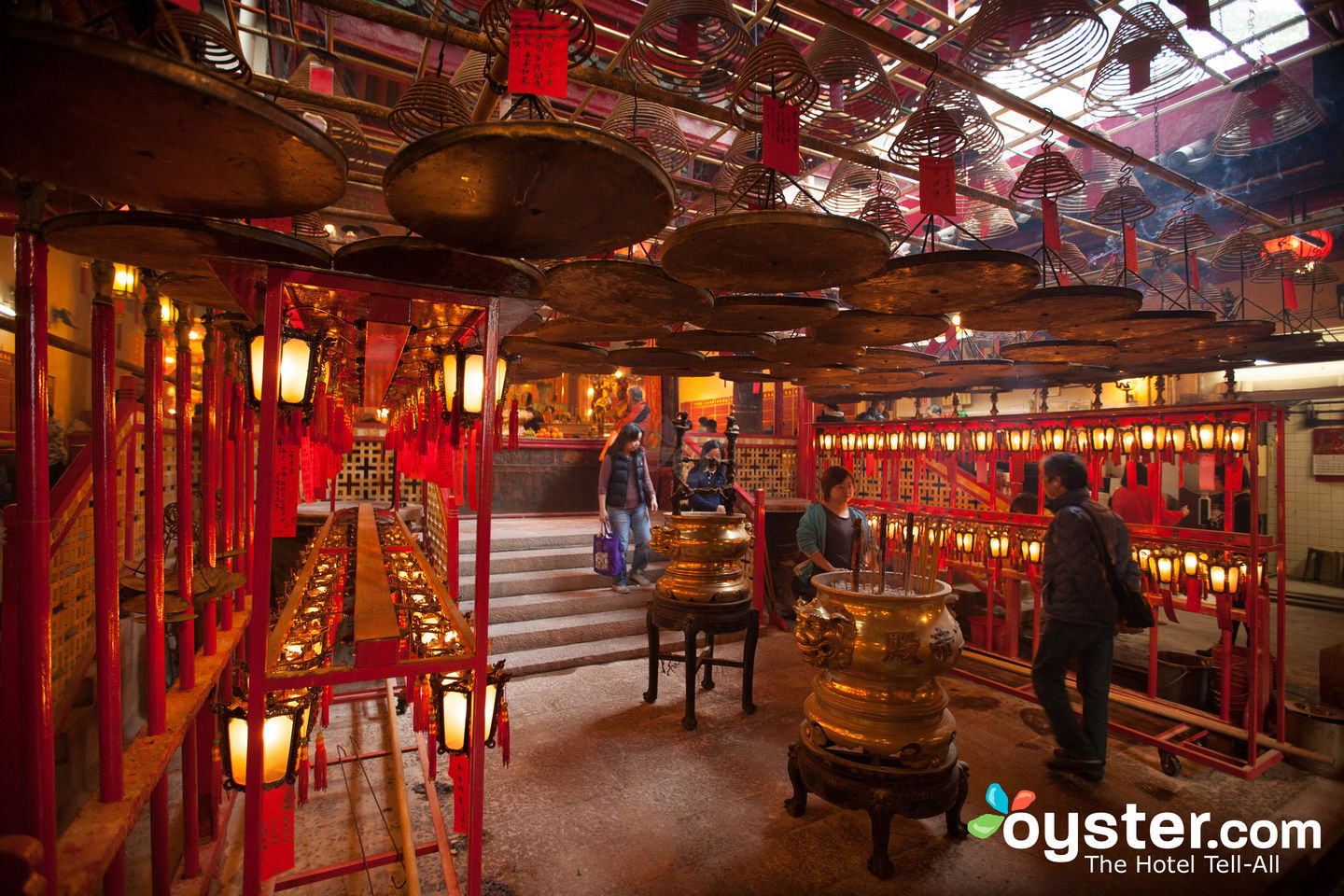 The stunning Man Mo Temple in Sheung Wan/Oyster