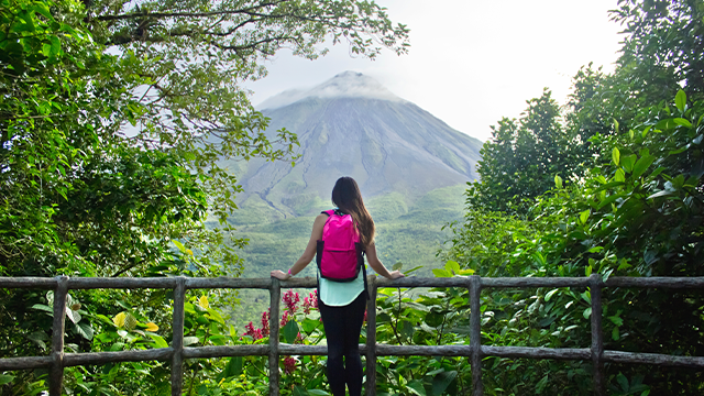 What to Pack for EVERYWHERE in Costa Rica! 15 Essentials! 