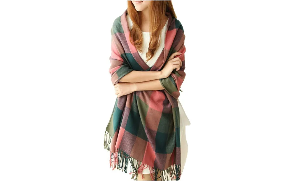 11 Gorgeous Travel Scarves That Double as Airplane Blankets